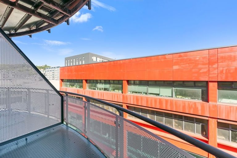 Photo of property in City Lodge, 507/115 Vivian Street, Te Aro, Wellington, 6011