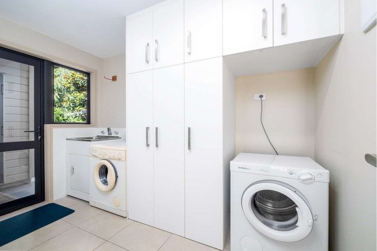 Photo of property in 15 Alderton Drive, Kerikeri, 0230