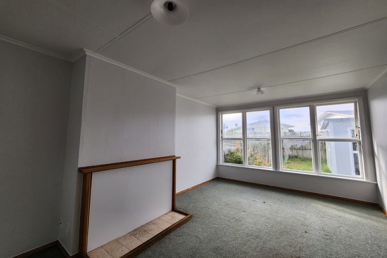 Photo of property in 53-61 Kowhai Street, Castlecliff, Whanganui, 4501