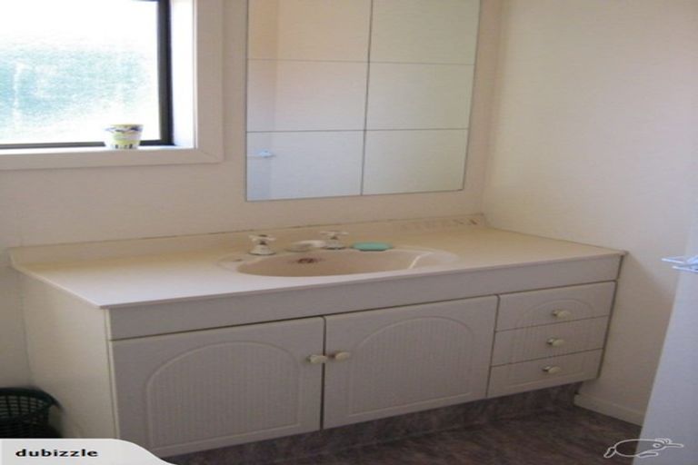 Photo of property in 90 Grafton Street, Waltham, Christchurch, 8011