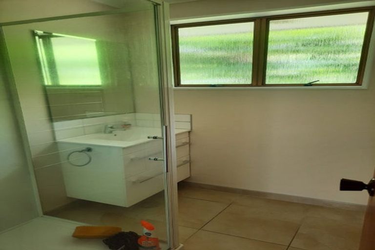 Photo of property in 110f1- Pinehaven Road, Pinehaven, Upper Hutt, 5019