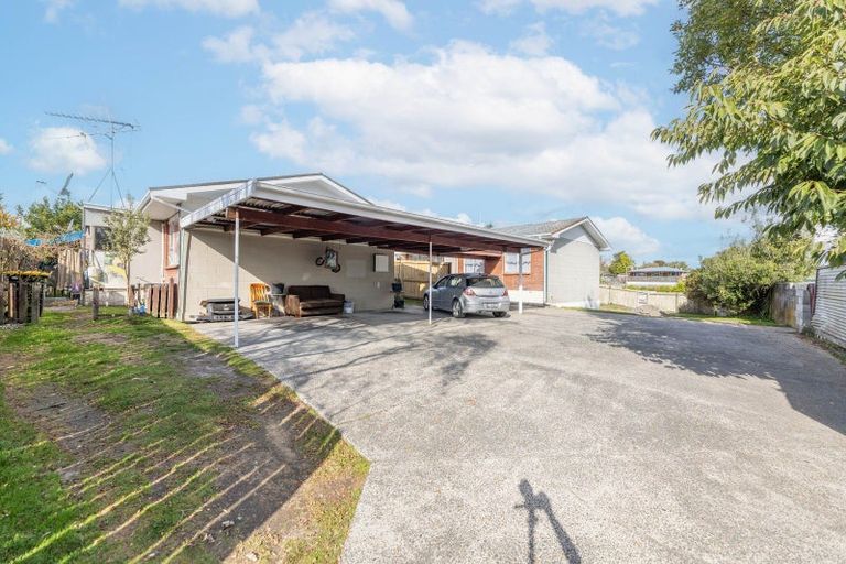 Photo of property in 1 Kupe Place, Tokoroa, 3420