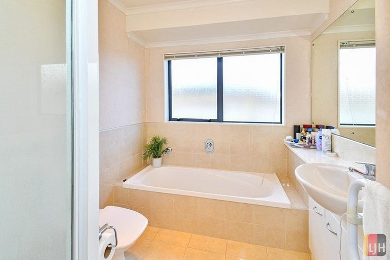 Photo of property in 5 Ricardo Court, Manurewa, Auckland, 2105