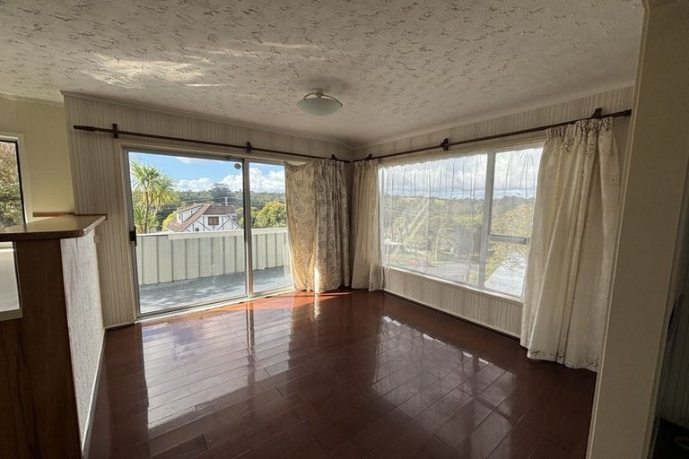 Photo of property in 9 Hiwihau Place, Glenfield, Auckland, 0629