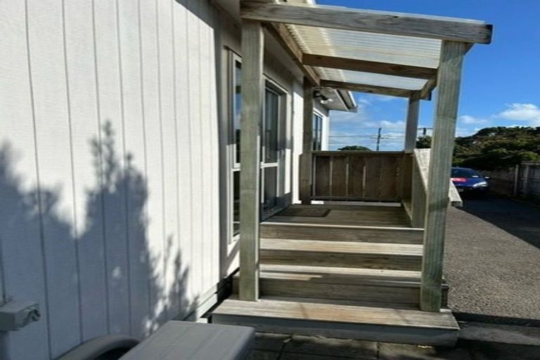 Photo of property in 10a Paritutu Road, Spotswood, New Plymouth, 4310