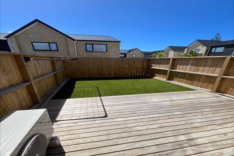Photo of property in 29/125b Metcalfe Road, Ranui, Auckland, 0612