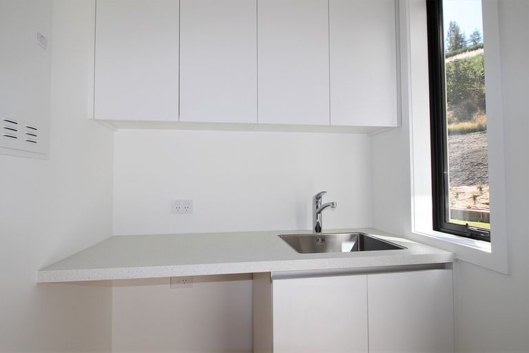 Photo of property in 28 Naylor Street, Hamilton East, Hamilton, 3216