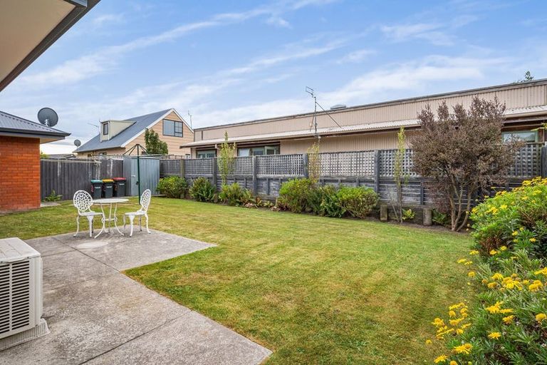 Photo of property in 22 Clinton Lane, Woolston, Christchurch, 8062