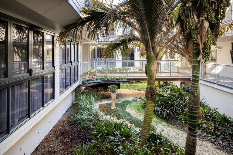 Photo of property in Atlas Apartments, 22/49 Maunganui Road, Mount Maunganui, 3116