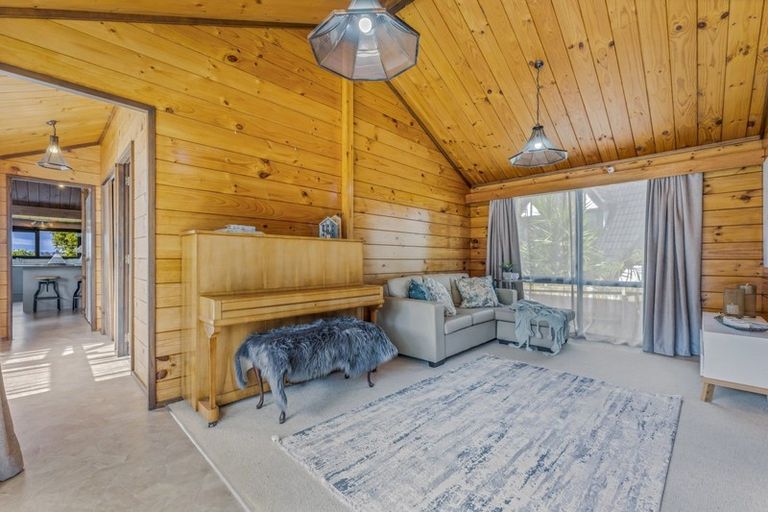 Photo of property in 43 Palmyra Way, Half Moon Bay, Auckland, 2012