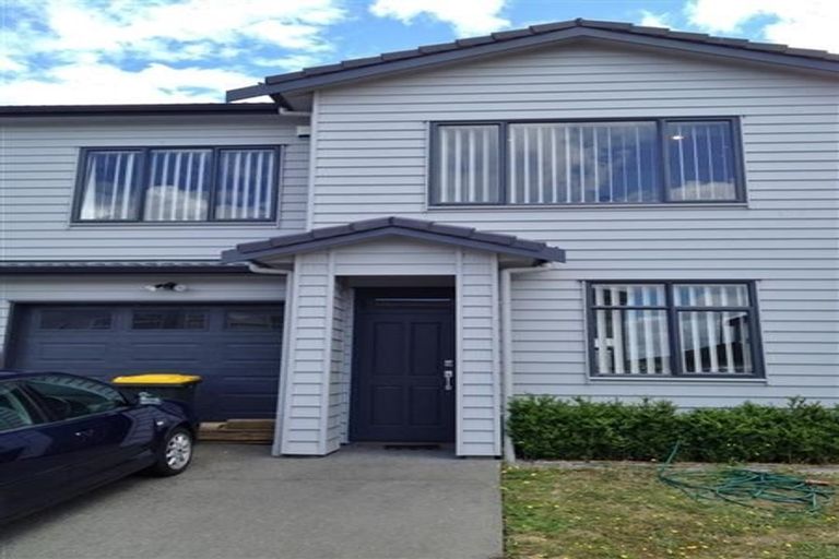 Photo of property in 8 Bushpark Place, Flat Bush, Auckland, 2016