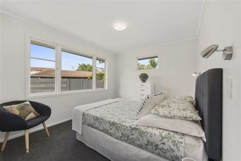 Photo of property in 23 Panair Crescent, Hillcrest, Hamilton, 3216