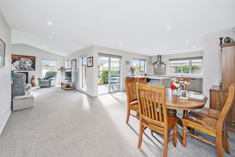 Photo of property in 45 Navy Loop, Rolleston, 7614