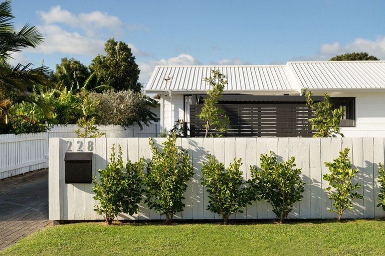 Photo of property in 228 Gravatt Road, Papamoa Beach, Papamoa, 3118