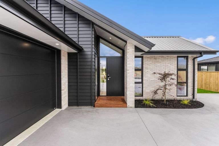 Photo of property in 4 Nau Mai Road, Clevedon, 2582