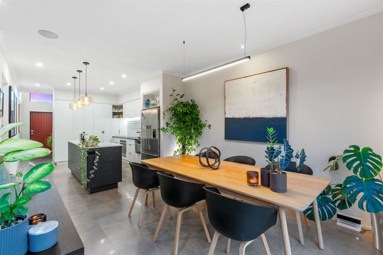 Photo of property in 4 Nohanga Lane, Hobsonville, Auckland, 0616