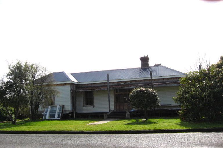 Photo of property in 32- 34 Church Street, Reefton, 7830