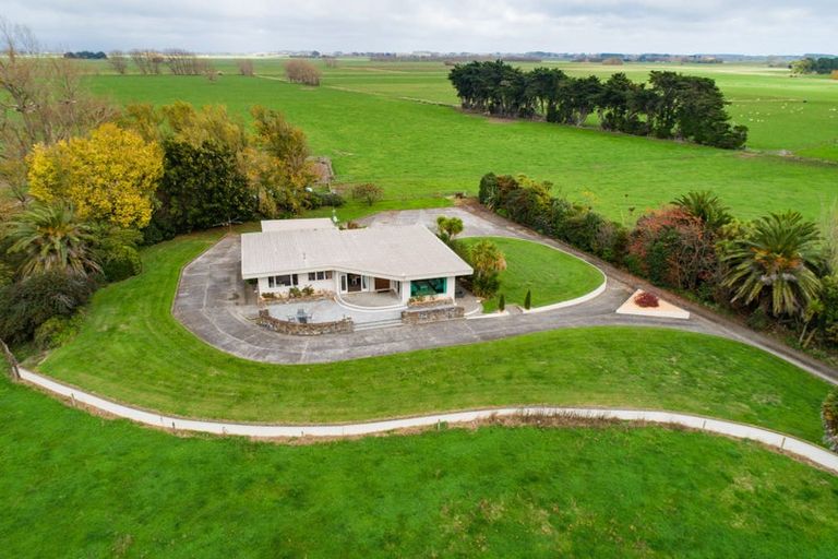 Photo of property in 820 Lockwood Road, Kairanga, Palmerston North, 4475