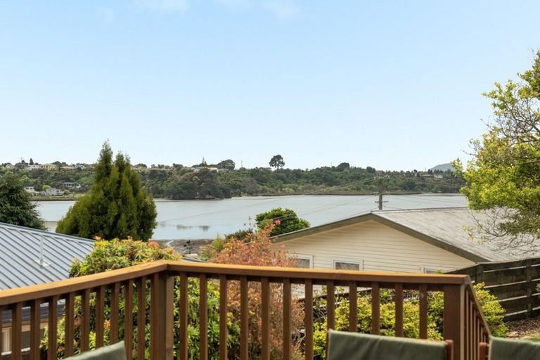 Photo of property in 71 James Cook Drive, Welcome Bay, Tauranga, 3112