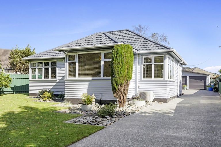 Photo of property in 49 Chapman Crescent, Naenae, Lower Hutt, 5011