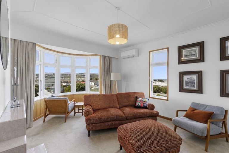Photo of property in 167 Sutherland Road, Lyall Bay, Wellington, 6022