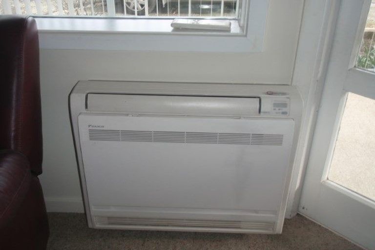 Photo of property in 4/586 Barbadoes Street, Edgeware, Christchurch, 8013