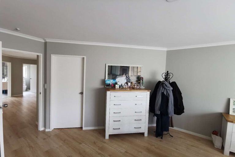 Photo of property in 23 Fitzwilliam Drive, Torbay, Auckland, 0630