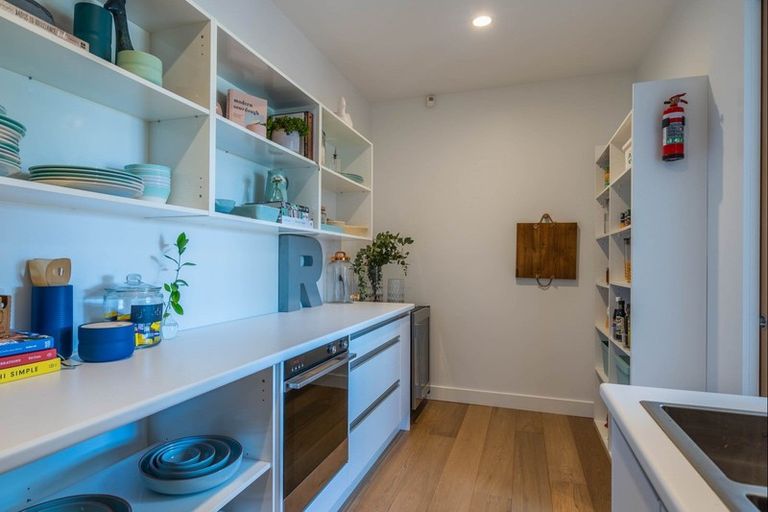 Photo of property in 184-186 Milne Drive, Paraparaumu, 5032