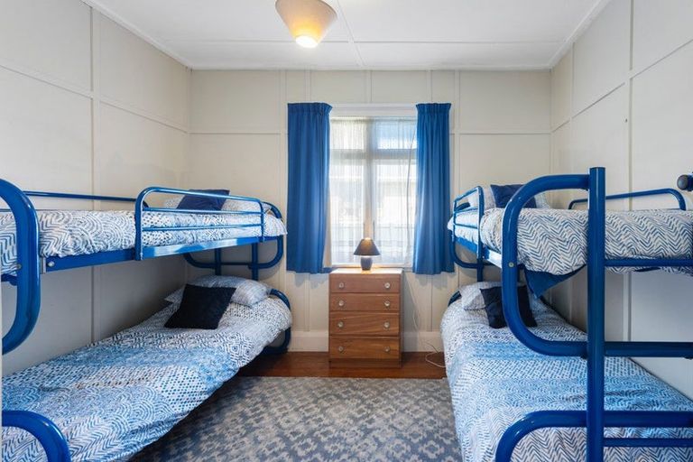 Photo of property in 13 Waimea Road, Waikanae Beach, Waikanae, 5036