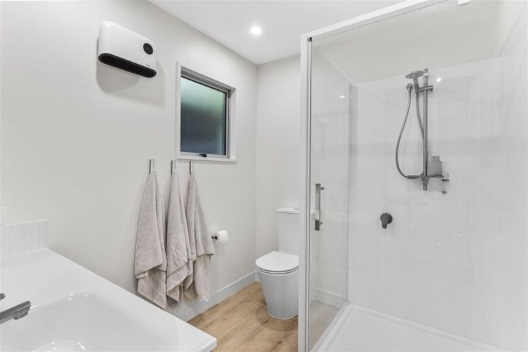 Photo of property in 26 Belleview Terrace, Mount Pleasant, Christchurch, 8081