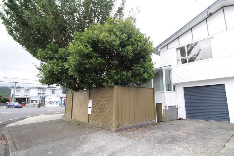 Photo of property in 1 Gordon Street, Avalon, Lower Hutt, 5011