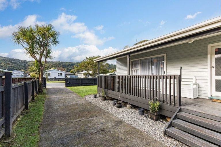 Photo of property in 43 Mohaka Street, Wainuiomata, Lower Hutt, 5014