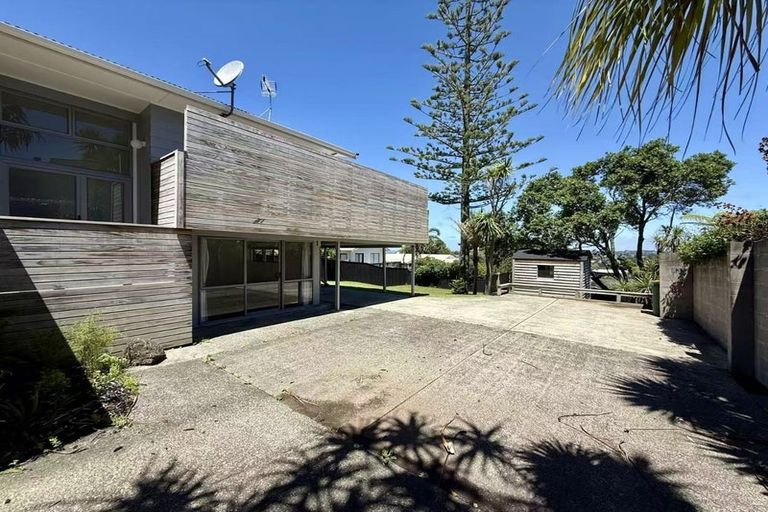 Photo of property in 264 Glenvar Road, Torbay, Auckland, 0630
