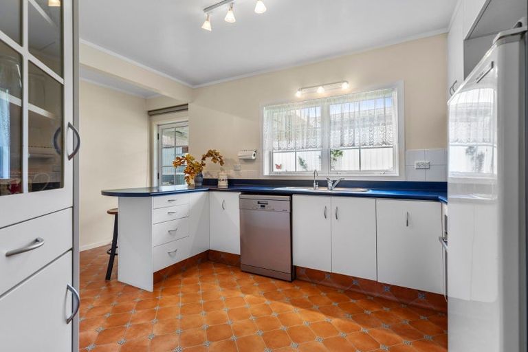 Photo of property in 1 Matua Road, Matua, Tauranga, 3110