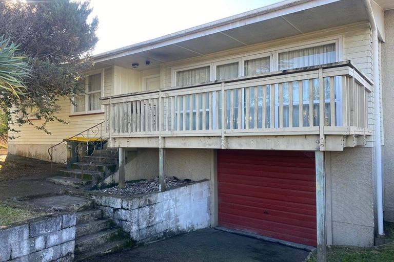 Photo of property in 40 Tahi Terrace, Glen Eden, Auckland, 0602
