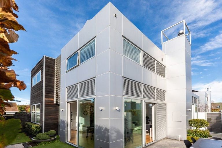 Photo of property in 80 Winchester Street, Merivale, Christchurch, 8014