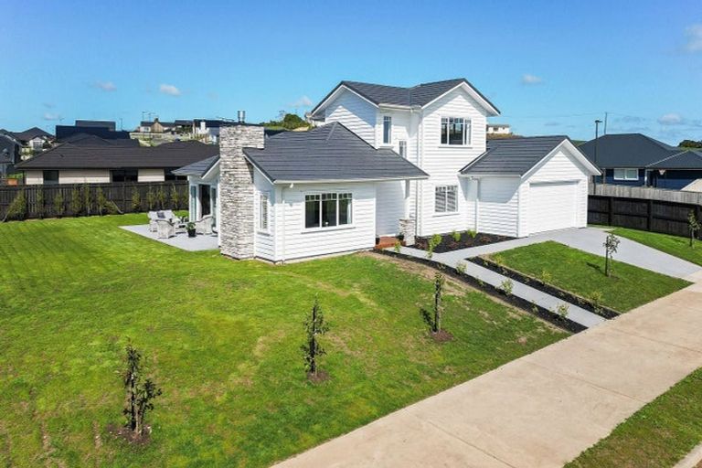 Photo of property in 9 Day Road, Patumahoe, Pukekohe, 2679