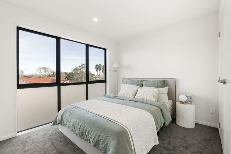 Photo of property in 3/31 Goodwin Drive, Rosehill, Papakura, 2113