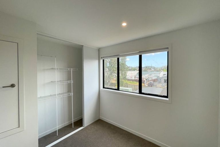 Photo of property in 5/5 Brandon Road, Glen Eden, Auckland, 0602