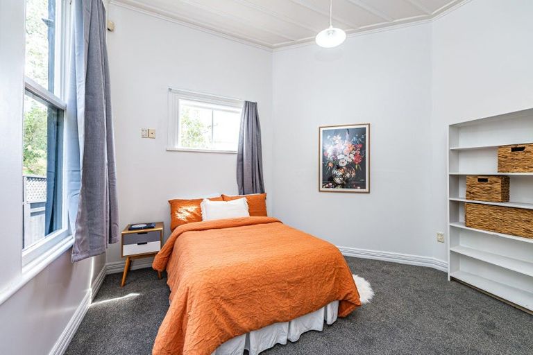 Photo of property in 21 Portal Street, Durie Hill, Whanganui, 4500