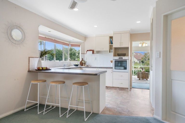 Photo of property in 27 Montego Drive, Papamoa Beach, Papamoa, 3118