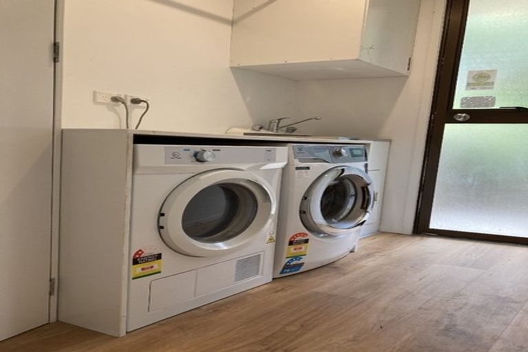 Photo of property in 1/231 Don Buck Road, Massey, Auckland, 0614