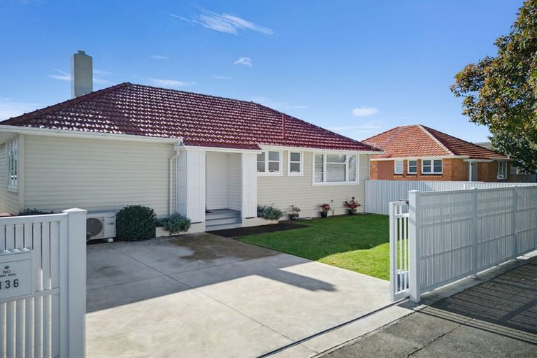 Photo of property in 136 Nuffield Avenue, Marewa, Napier, 4110