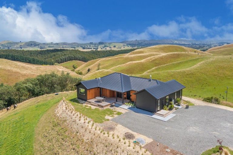 Photo of property in 232a Mangatarata Road, Waipukurau, 4285