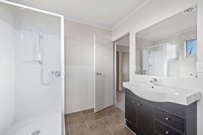 Photo of property in 25 Midshipman Court, Gulf Harbour, Whangaparaoa, 0930