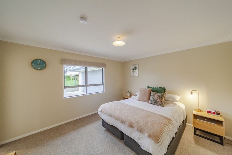 Photo of property in 12 Hatuma Road, Waipukurau, 4200