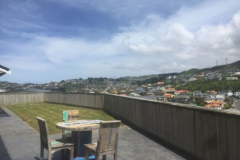 Photo of property in 42 Mauldeth Terrace, Churton Park, Wellington, 6037