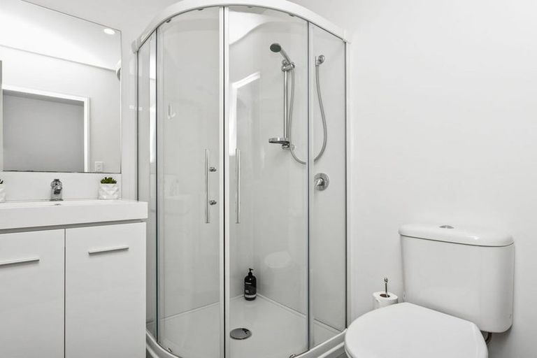 Photo of property in 101 Manakura Street, Russley, Christchurch, 8042