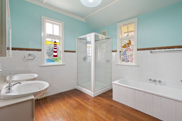 Photo of property in 7 Calico Line, Marton, 4710