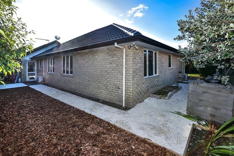 Photo of property in 11 Ti Rakau Drive, Woolston, Christchurch, 8023